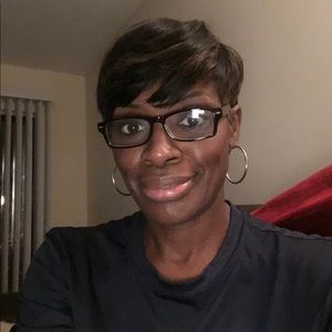 Meet your Posher, Sonya